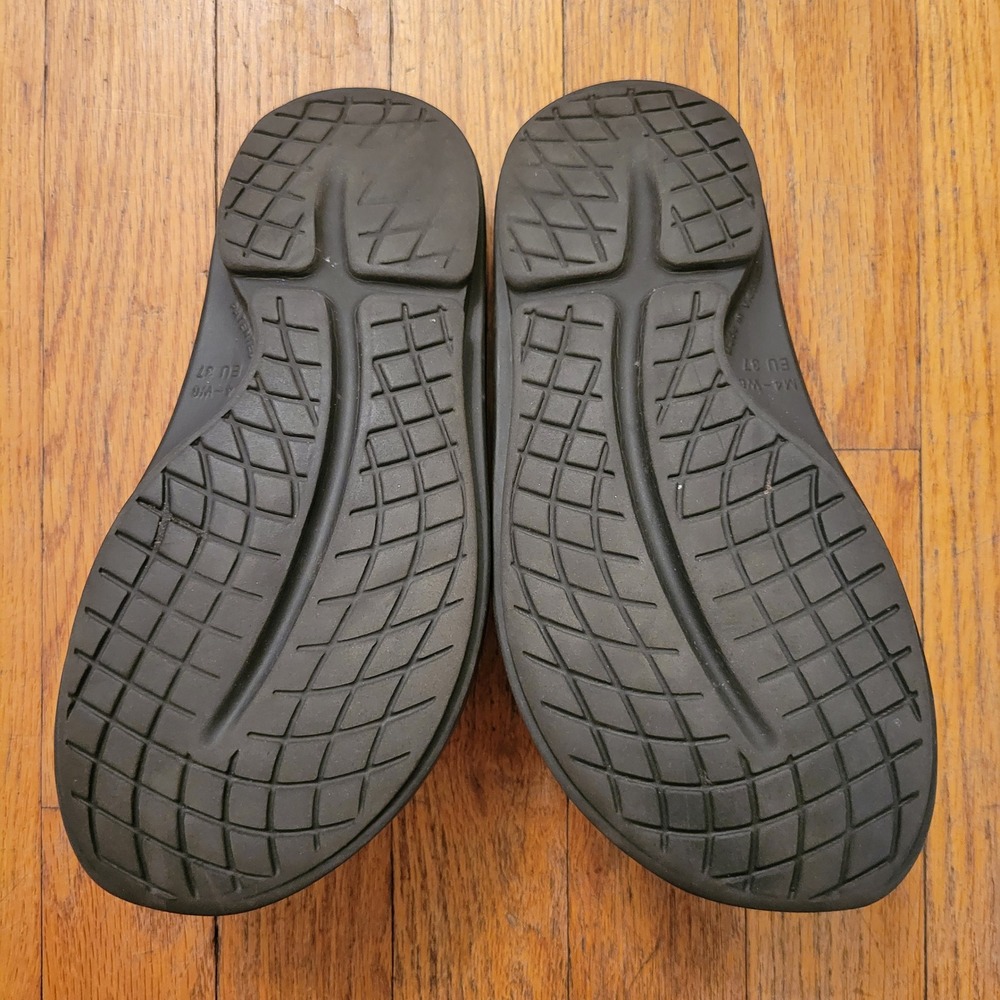 Oofos 6 Slide Sandal Black Recovery OOAHH 37 Outdoors Comfort Neutral Shoes - Picture 6 of 8